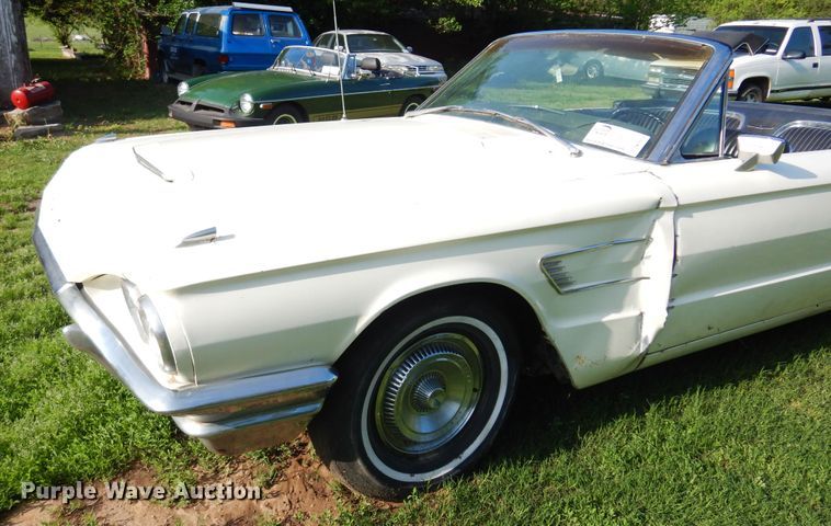 image for item DK0916 1965 Ford Thunderbird  convertible