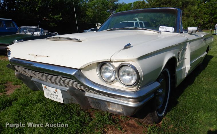 image for item DK0916 1965 Ford Thunderbird  convertible