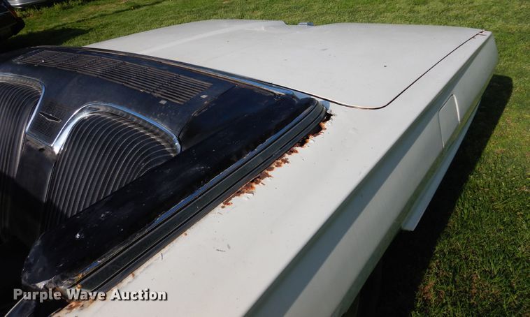 image for item DK0916 1965 Ford Thunderbird  convertible