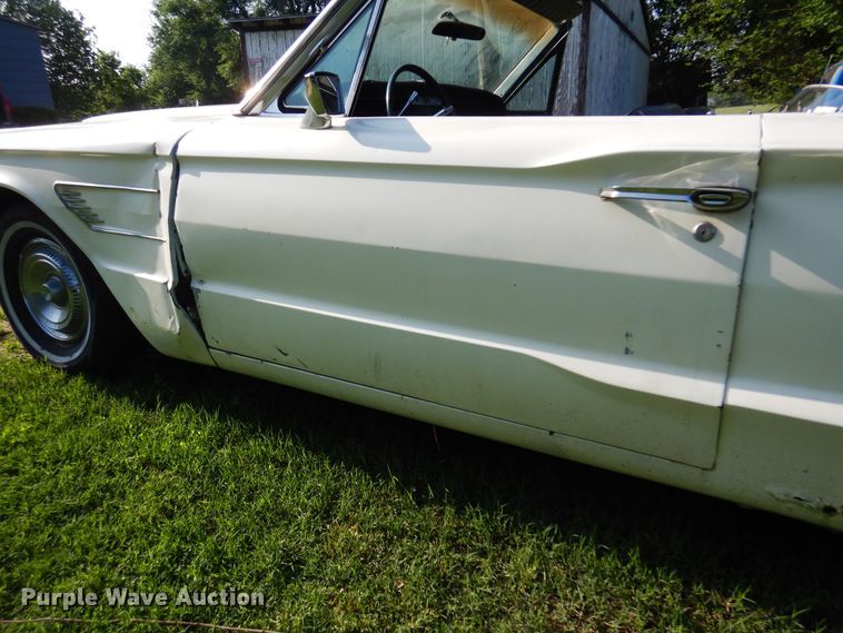 image for item DK0916 1965 Ford Thunderbird  convertible