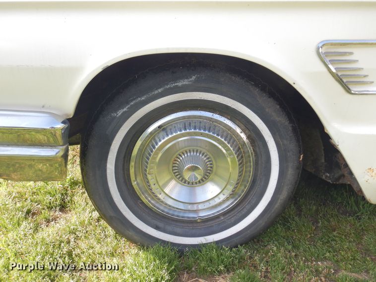 image for item DK0916 1965 Ford Thunderbird  convertible