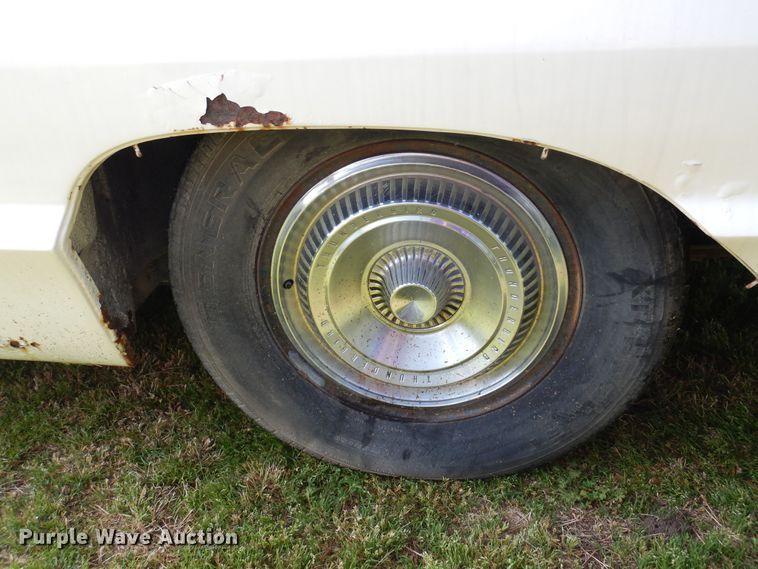 image for item DK0916 1965 Ford Thunderbird  convertible