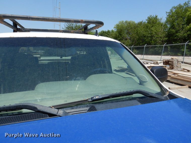 image for item DM2246 2008 GMC Sierra 1500  Ext. Cab pickup truck