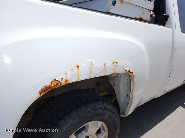 image for item DM2246 2008 GMC Sierra 1500  Ext. Cab pickup truck
