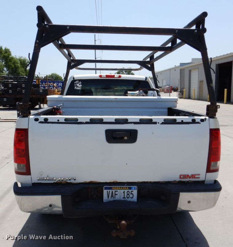 image for item DM2246 2008 GMC Sierra 1500  Ext. Cab pickup truck
