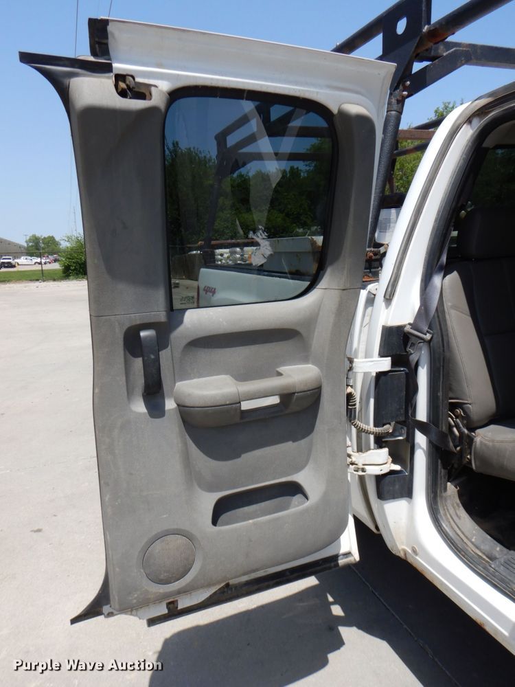 image for item DM2246 2008 GMC Sierra 1500  Ext. Cab pickup truck