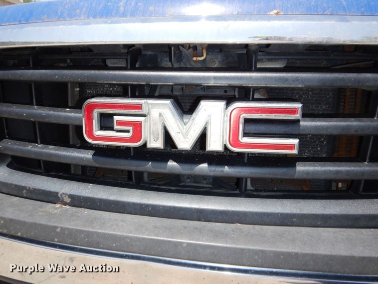 image for item DM2246 2008 GMC Sierra 1500  Ext. Cab pickup truck