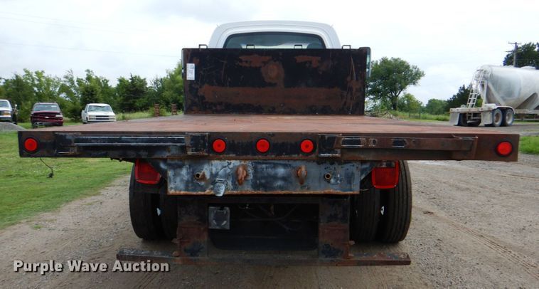 image for item DM3832 2003 GMC C4500  flatbed truck