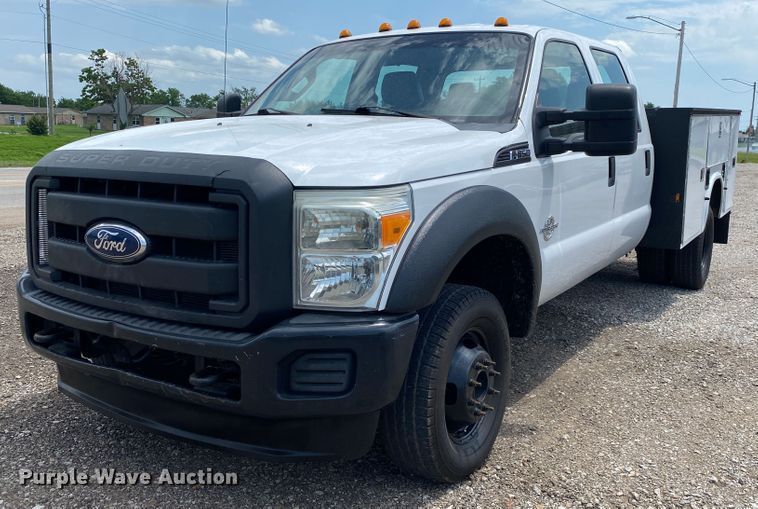 image for item DM4148 2011 Ford F350 Super Duty  Crew Cab utility bed pickup truck