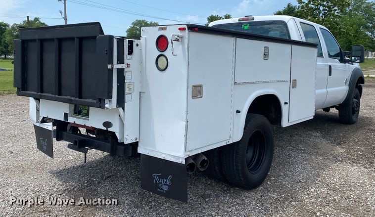 image for item DM4148 2011 Ford F350 Super Duty  Crew Cab utility bed pickup truck