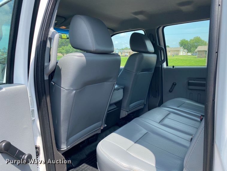 image for item DM4148 2011 Ford F350 Super Duty  Crew Cab utility bed pickup truck