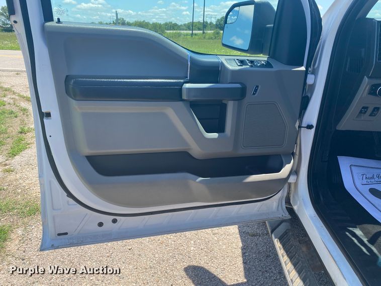 image for item DM4158 2018 Ford F150  SuperCrew pickup truck