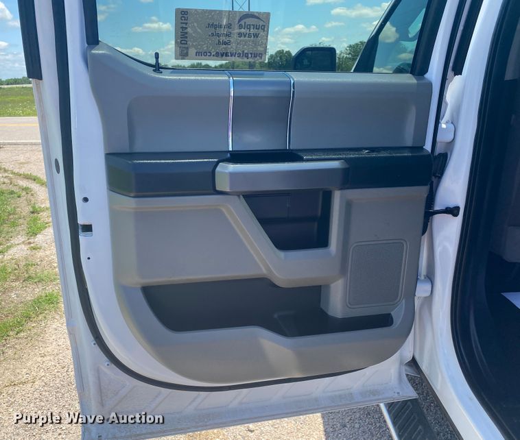 image for item DM4158 2018 Ford F150  SuperCrew pickup truck