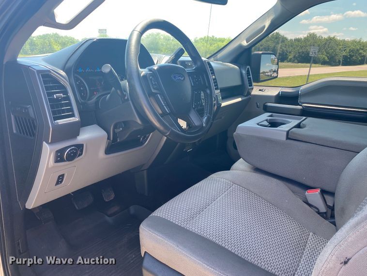 image for item DM4161 2017 Ford F150  SuperCrew pickup truck