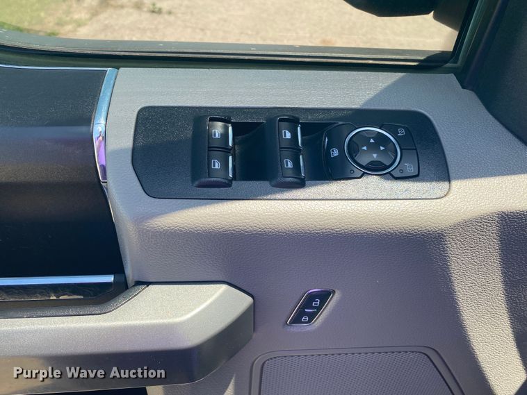 image for item DM4161 2017 Ford F150  SuperCrew pickup truck