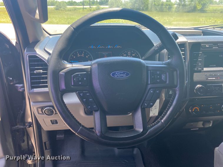 image for item DM4161 2017 Ford F150  SuperCrew pickup truck