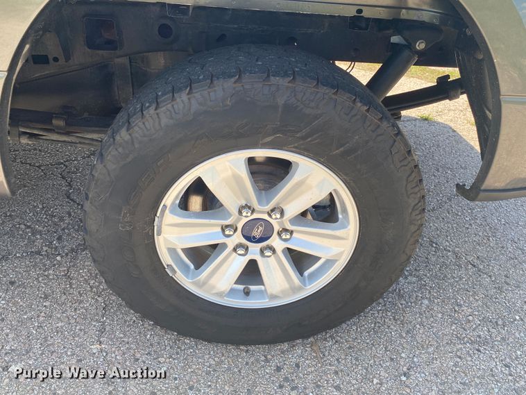 image for item DM4161 2017 Ford F150  SuperCrew pickup truck