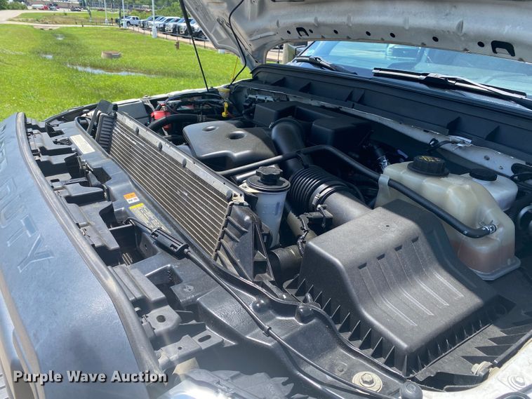 image for item DM4162 2012 Ford F350 Super Duty  utility bed pickup truck