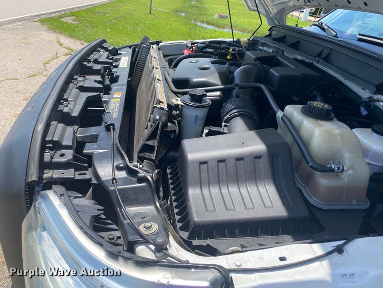 image for item DM4162 2012 Ford F350 Super Duty  utility bed pickup truck