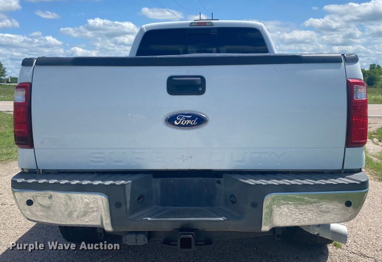 image for item DM4164 2012 Ford F350 Super Duty  Crew Cab pickup truck