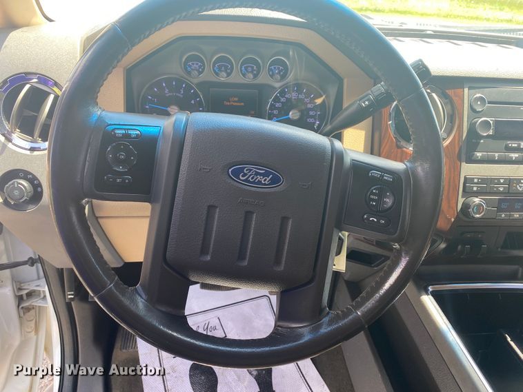image for item DM4164 2012 Ford F350 Super Duty  Crew Cab pickup truck
