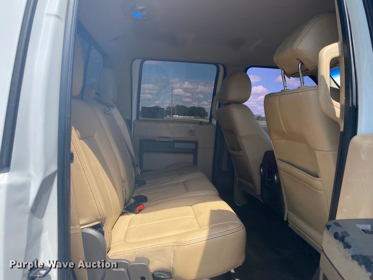 image for item DM4164 2012 Ford F350 Super Duty  Crew Cab pickup truck