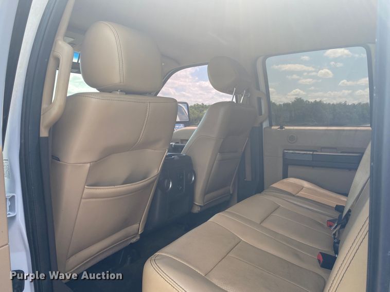 image for item DM4164 2012 Ford F350 Super Duty  Crew Cab pickup truck