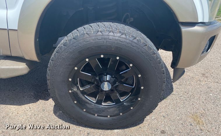 image for item DM4164 2012 Ford F350 Super Duty  Crew Cab pickup truck