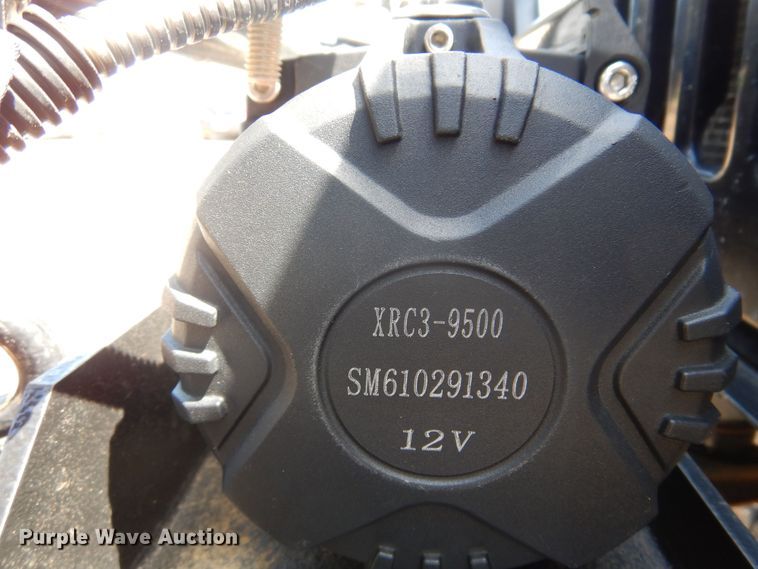 image for item DN0338 1998 Jeep Wrangler Sahara  SUV