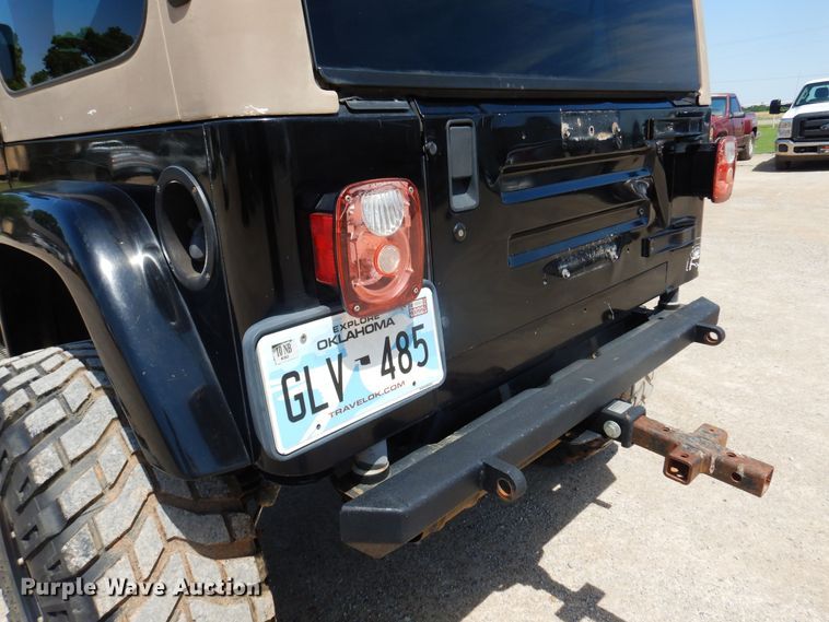 image for item DN0338 1998 Jeep Wrangler Sahara  SUV