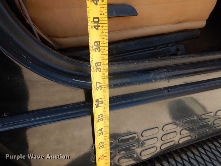 image for item DN0338 1998 Jeep Wrangler Sahara  SUV