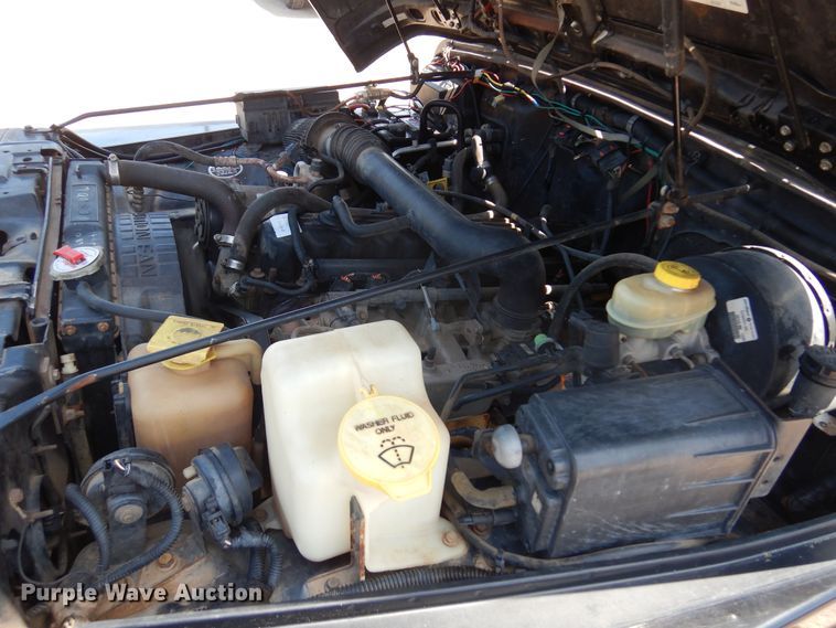 image for item DN0338 1998 Jeep Wrangler Sahara  SUV