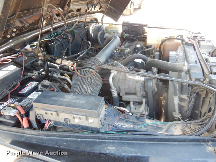 image for item DN0338 1998 Jeep Wrangler Sahara  SUV