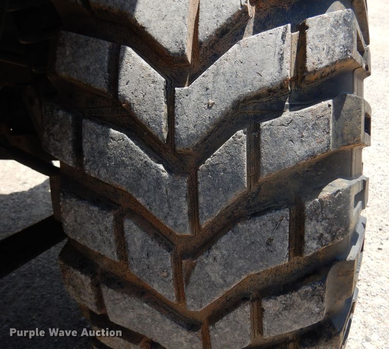 image for item DN0338 1998 Jeep Wrangler Sahara  SUV