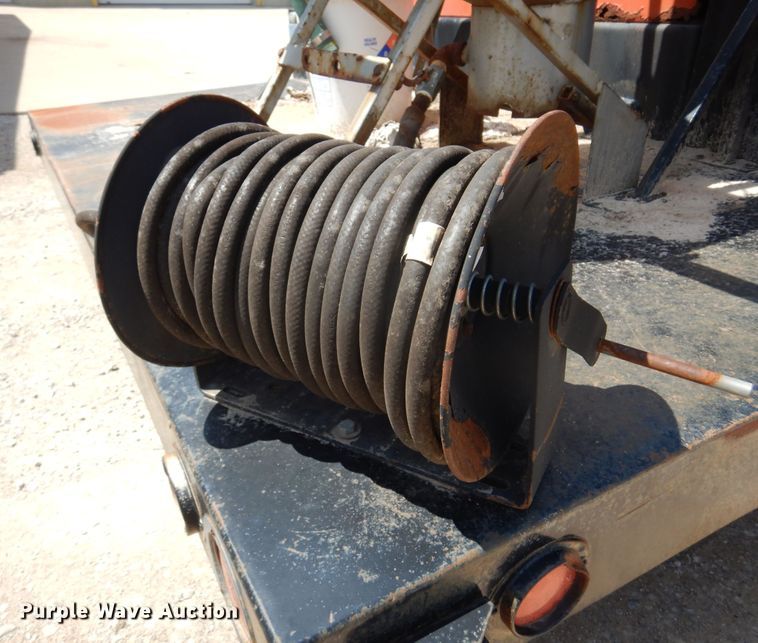 image for item DN0339 1982 Schramm  air compressor