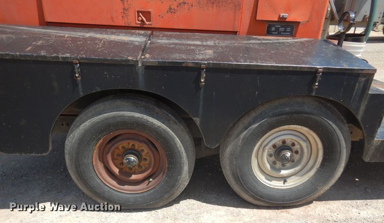 image for item DN0339 1982 Schramm  air compressor