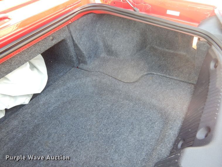 image for item DN0340 2003 Ford Thunderbird