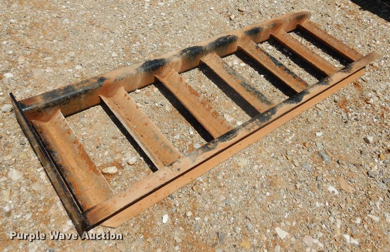 image for item DN0341 2007 Big Tex  equipment trailer