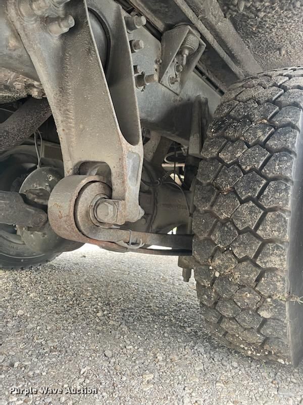 image for item DN0379 2009 International PC015  shuttle bus