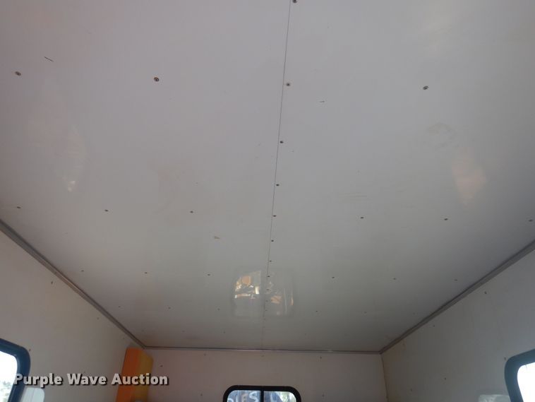 image for item DN0381 2007 Carrier  enclosed cargo trailer