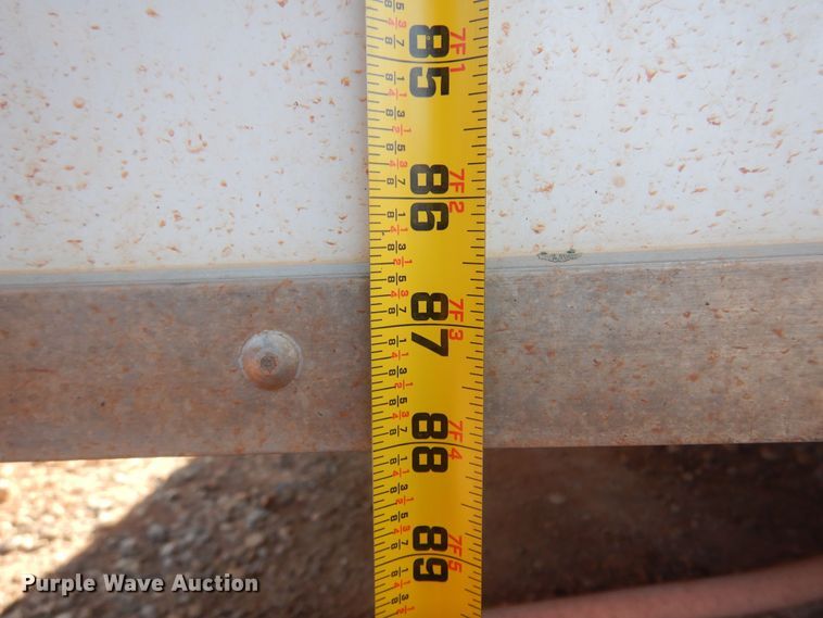 image for item DN0381 2007 Carrier  enclosed cargo trailer