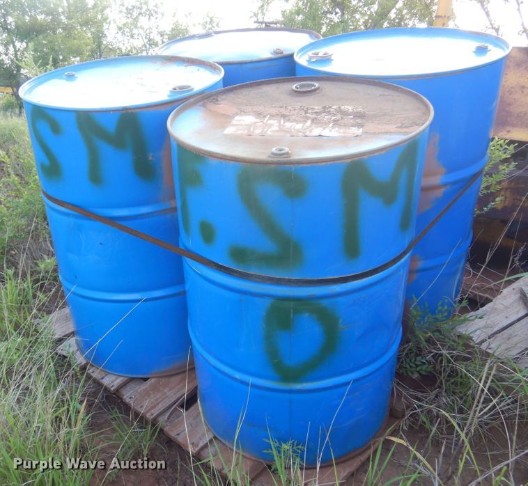 image for item DN0382 (4) barrels of drip oil