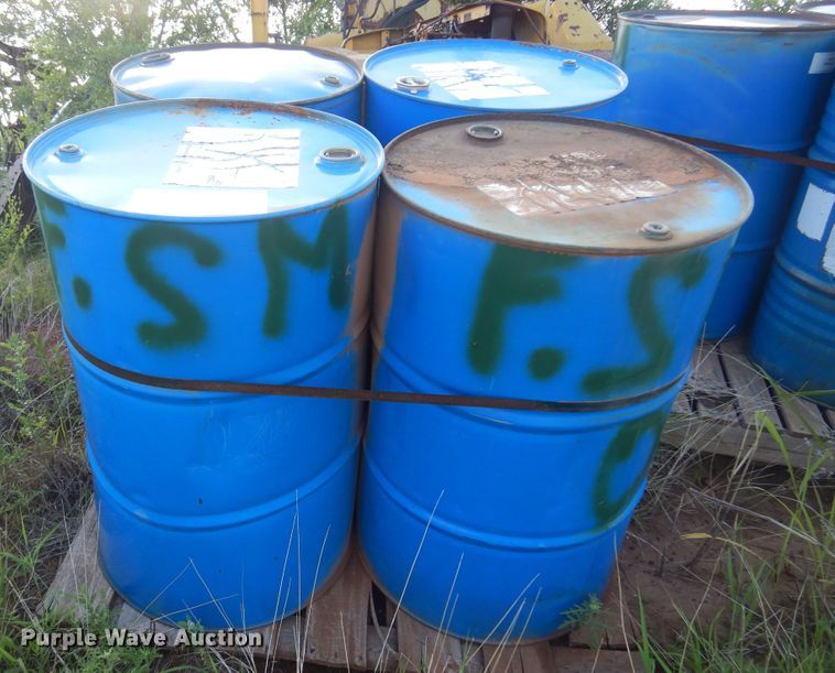 image for item DN0382 (4) barrels of drip oil