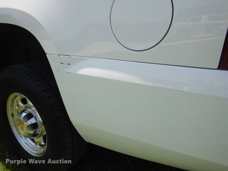 image for item DN0395 2008 Chevrolet Suburban 2500  SUV