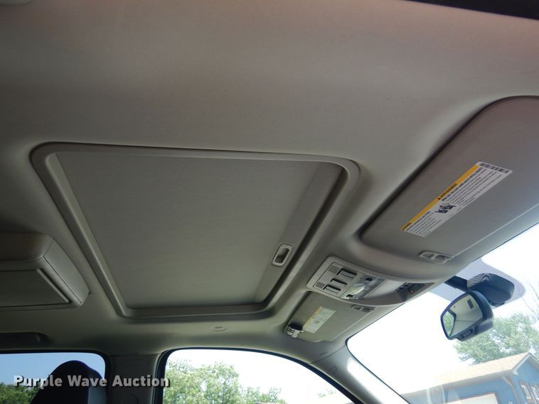 image for item DN0395 2008 Chevrolet Suburban 2500  SUV