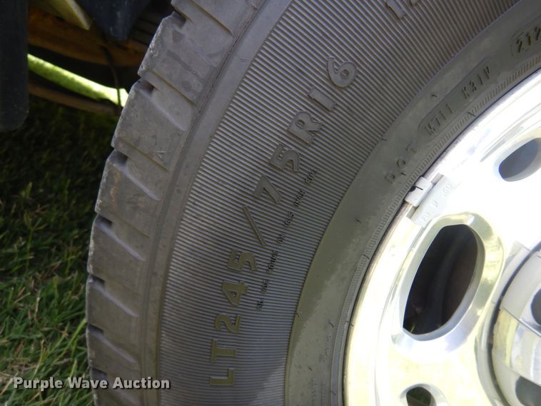 image for item DN0395 2008 Chevrolet Suburban 2500  SUV