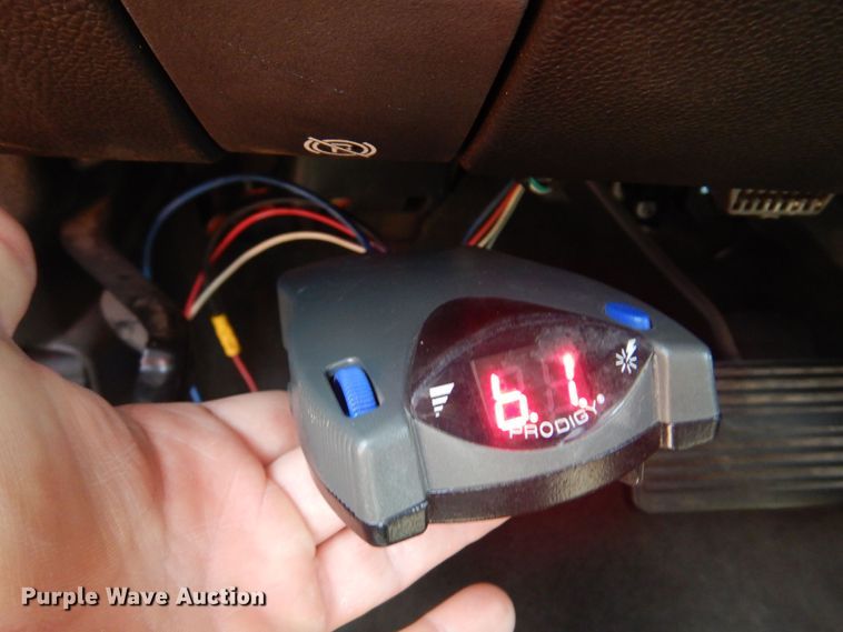 image for item DN0395 2008 Chevrolet Suburban 2500  SUV