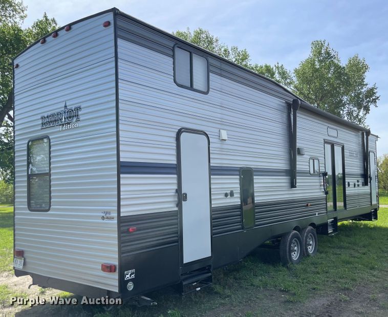 image for item DN7433 2020 Cherokee Forest River Patriot  camper