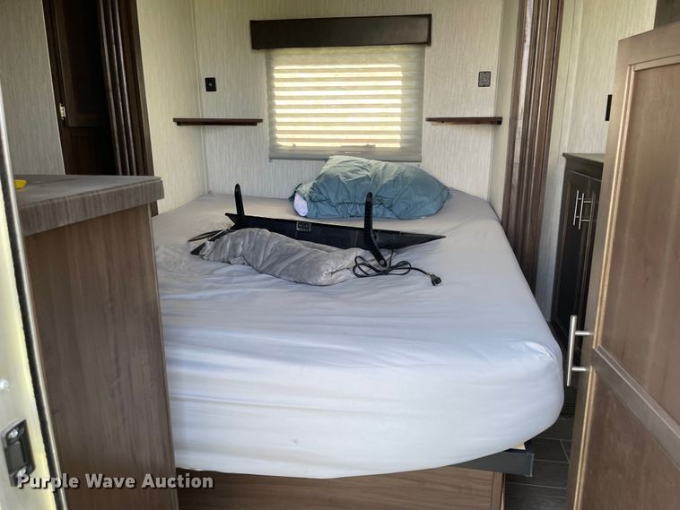 image for item DN7433 2020 Cherokee Forest River Patriot  camper