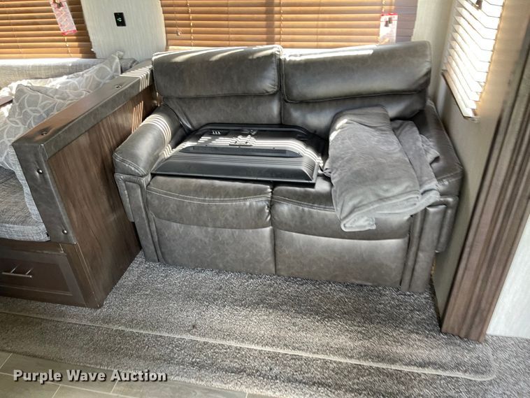 image for item DN7433 2020 Cherokee Forest River Patriot  camper